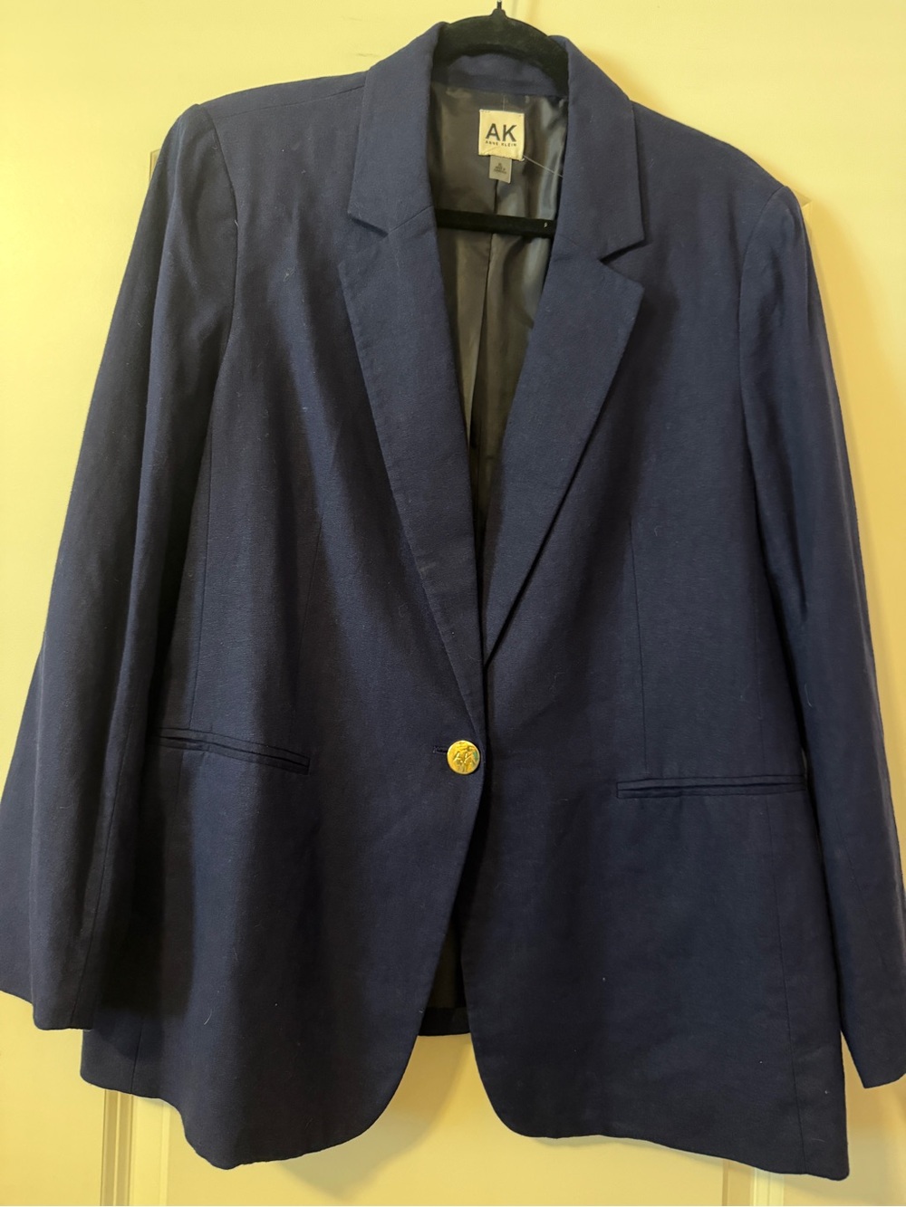 Anne Klein Navy Single-Button Blazer with Gold Button NWOT.